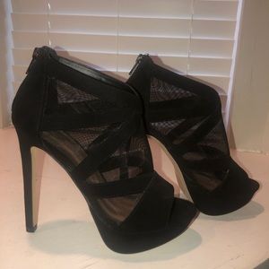 Mesh black heels